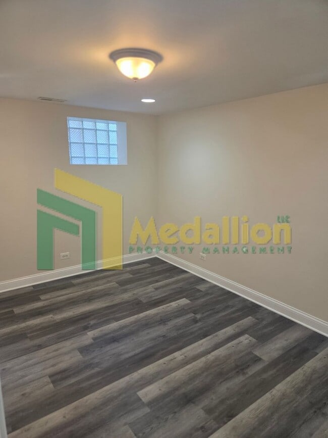 Photo - 7154 S Francisco Ave Unit GDN