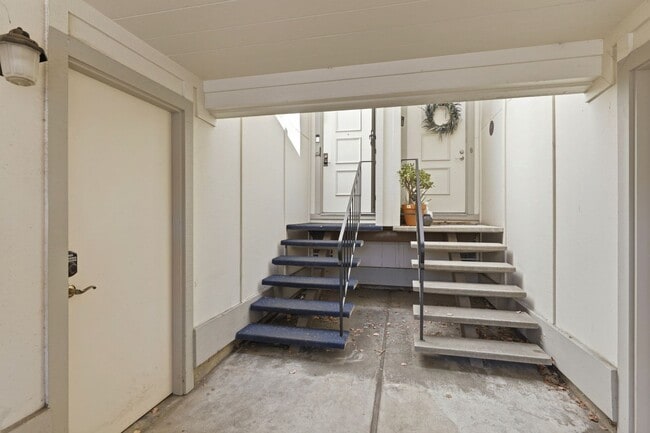 Photo - Northpoint Townhome