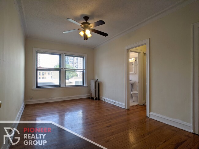 Photo - 1160 N Dearborn St Apartments Unit 308