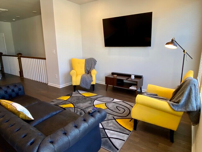 Photo - 1412 Winding Stream Rd