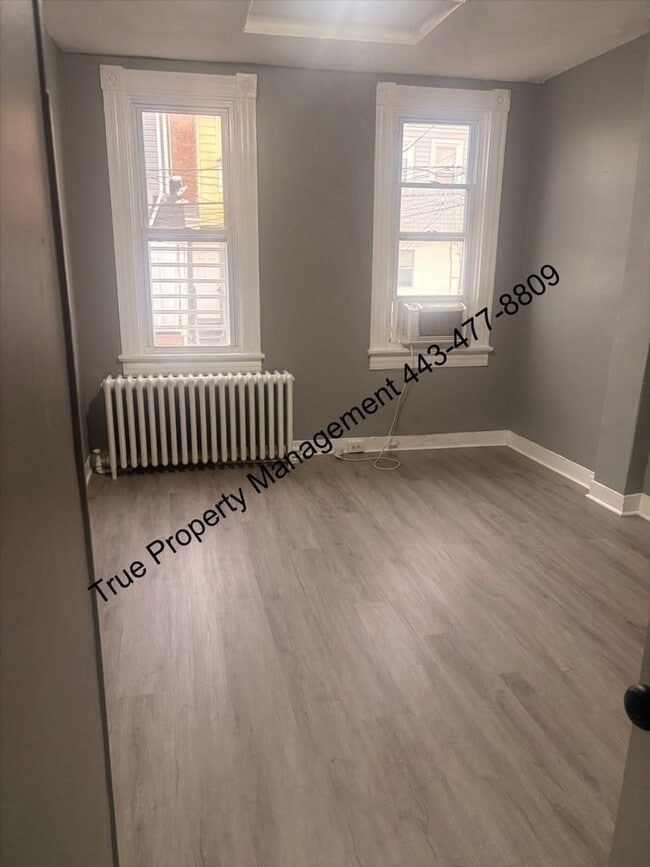 Photo - 501 N Streeper St