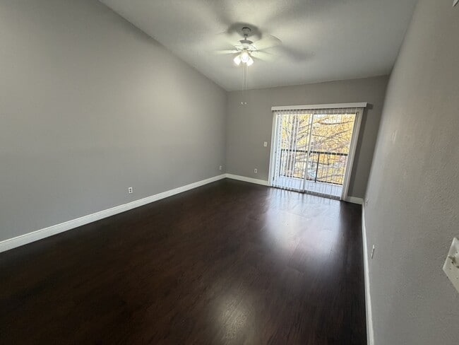 Photo - 1940 Lake Atriums Cir