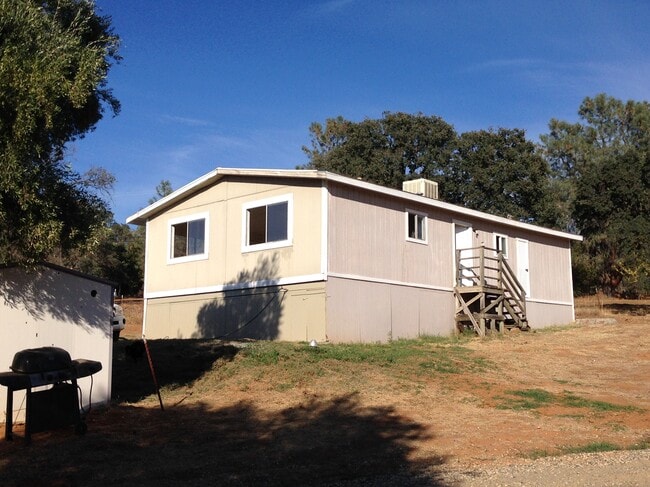 Photo - 5560 Old Olive Highway