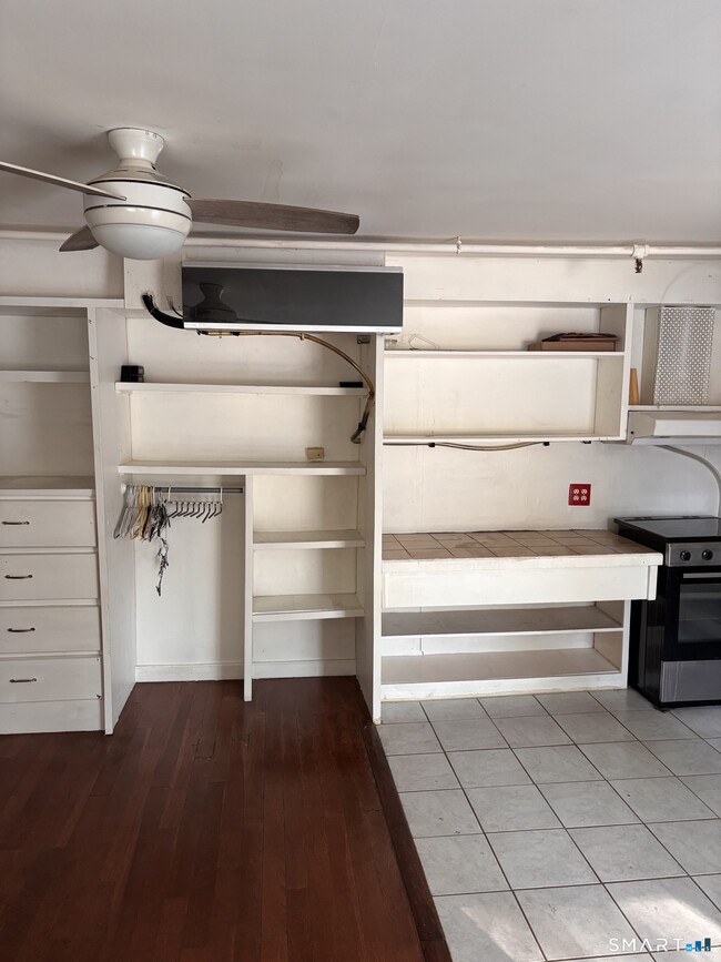 Photo - 123 Old Norwich Rd