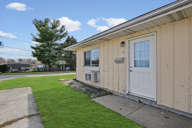 1210 Major St Unit 9