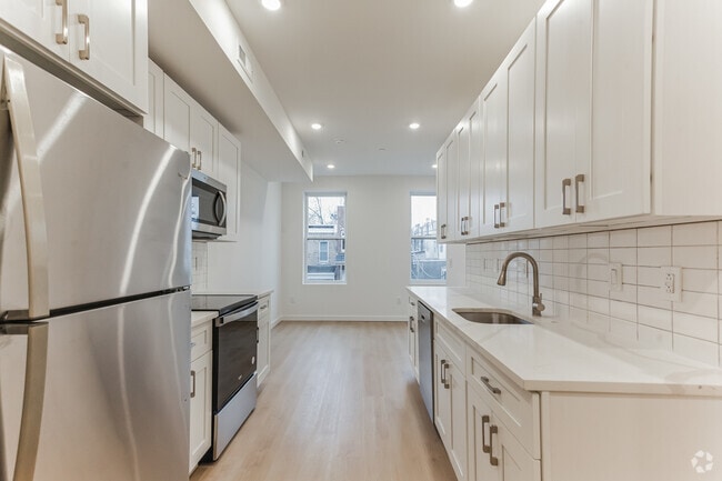 Building Photo - 5540 Bloyd St Unit 3 Rental