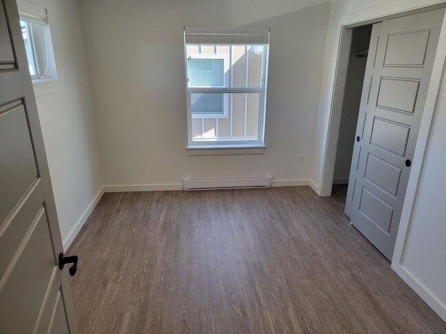 Photo - 1469 Windrow Dr Unit A2
