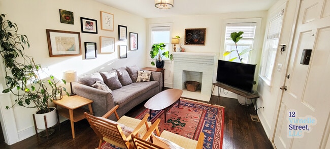 Photo - 12 Virnelle St