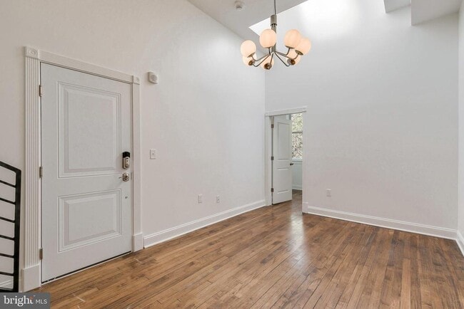 Photo - 1758 Park Ave Unit 2