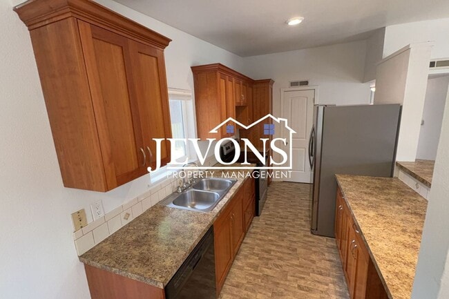 Photo - 30217 1st Pl S