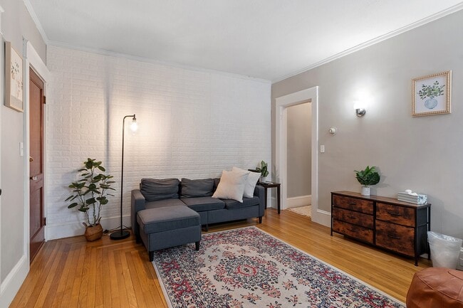 Photo - 68 walnut st