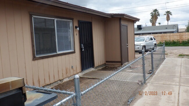 Photo - 441 W 20th Ave Unidad 4