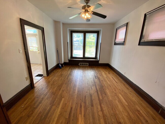 Photo - 329 E 20th Ave Unit 329