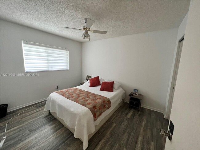 Photo - 2236 N Cypress Bend Dr Unit 207