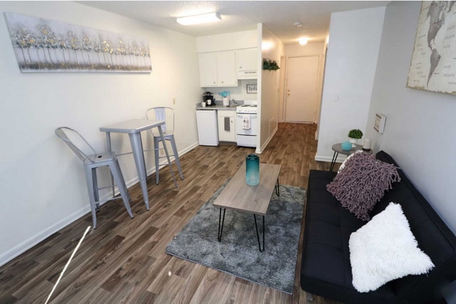 Photo - The Loop @950