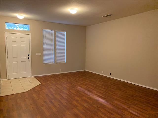 Photo - 1209 Ballymote Ln