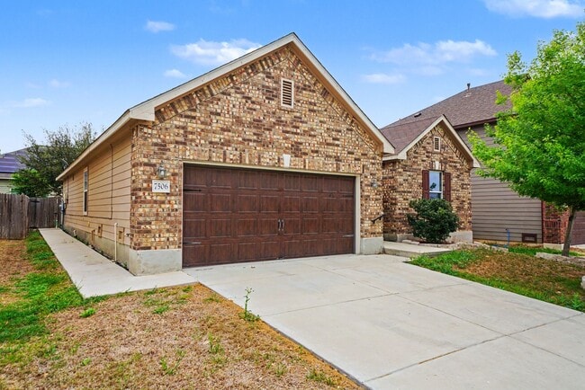 Photo - Stylish 3BR + Flex Home with Solar Near Randolph AFB - Realtor Commission: $500