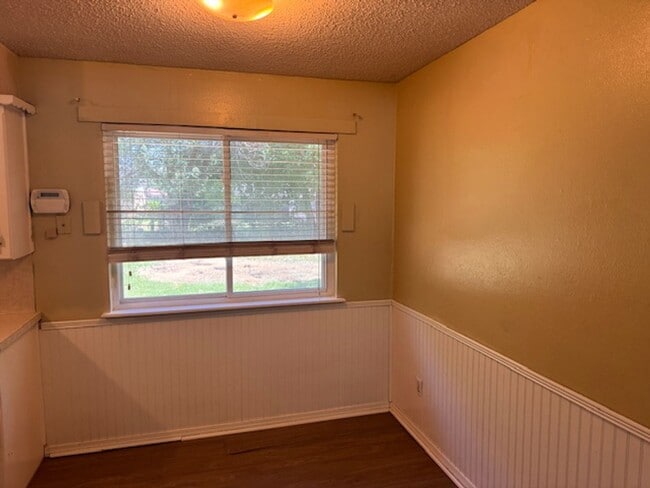 Photo - Moore Schools, 3 bed 1.5 bath with fenced yard and new paint1