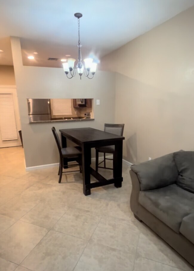 Photo - 3431 W Morrow Dr