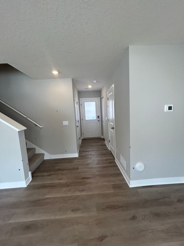 Photo - 1966 Highview Ter