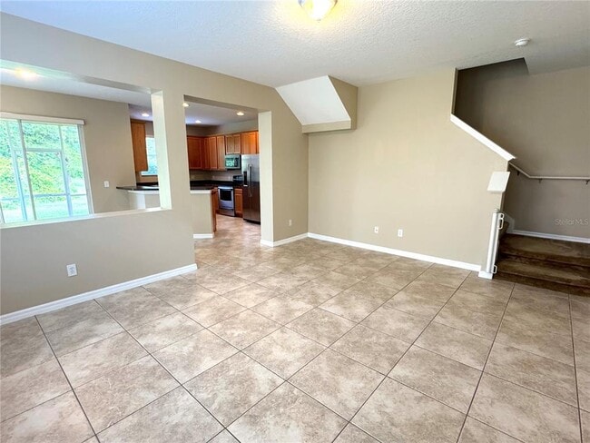 Photo - 516 Penny Royal Pl
