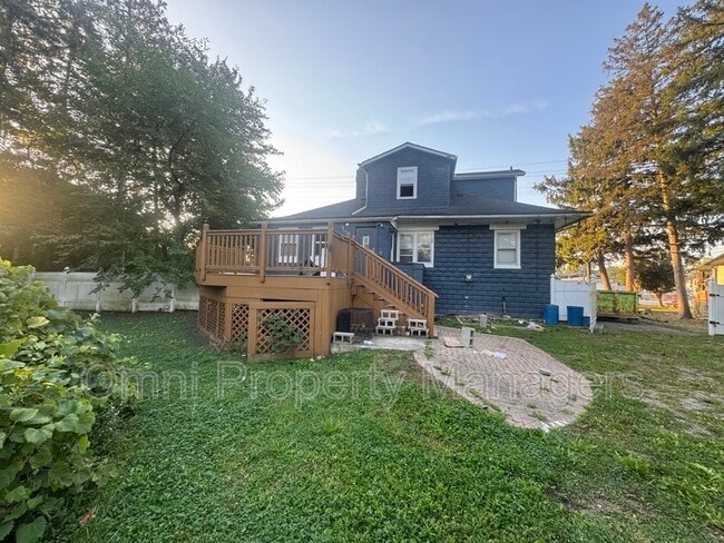 Photo - 8421 E 10 Mile Rd