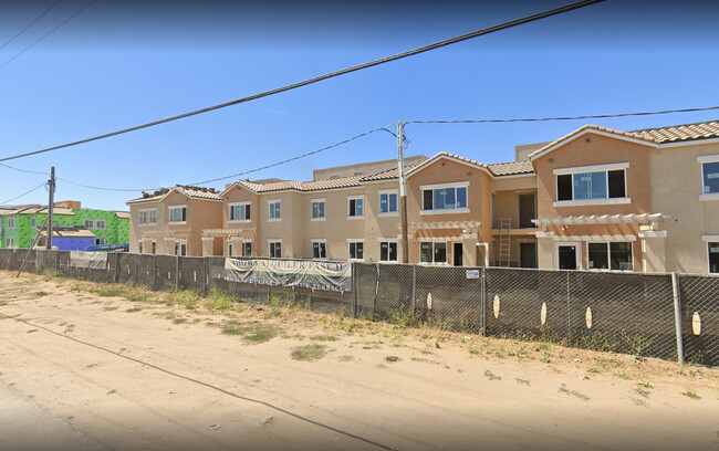 Walnut Place & Walnut Terrace - Walnut Place & Walnut Terrace Apartments