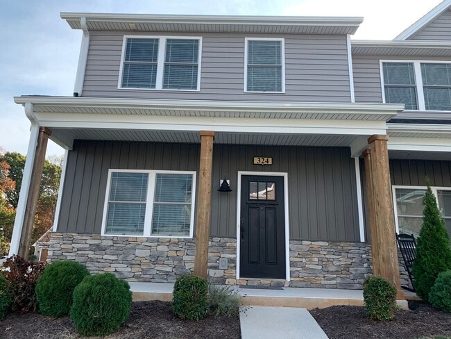 Cornerstone Townhomes-Convenient Timberlak... - Cornerstone Townhomes-Convenient Timberlak...