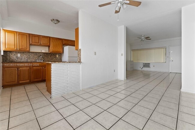 Photo - 1165 Marseille Dr Unit 33