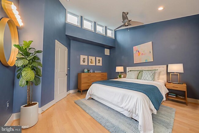 Photo - 1328 Maryland Ave NE Unit 3