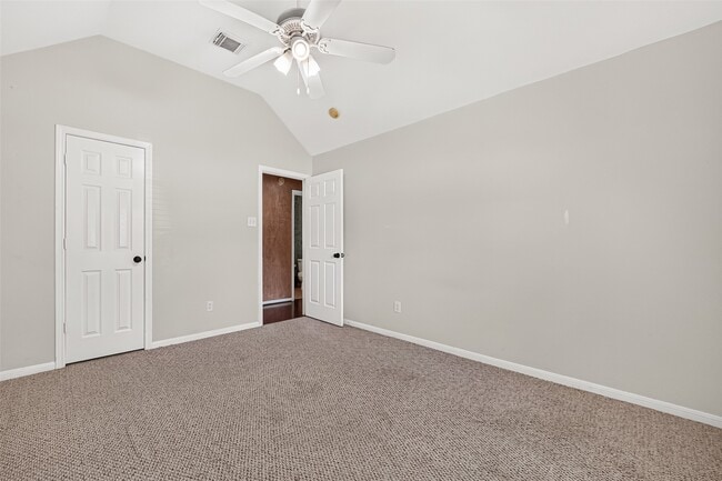 Photo - 6323 Echo Lakes Ln