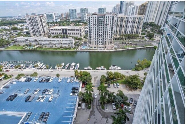 Photo - 100 Bayview Dr Unit 1006