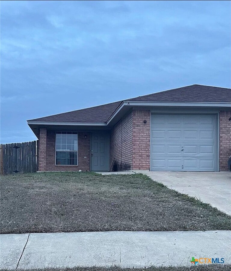 Photo - 4304 July Dr