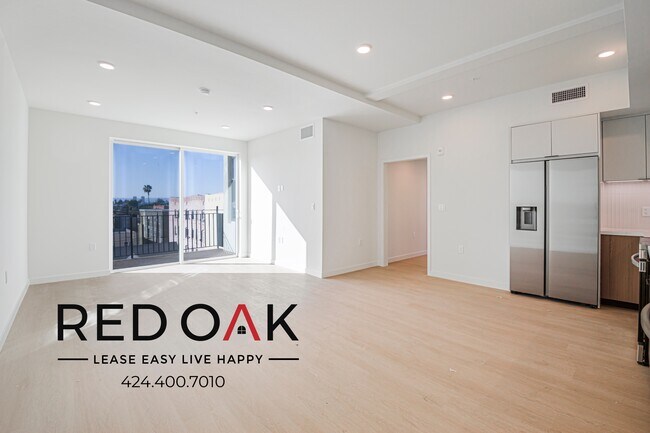 Building Photo - 856 S Gramercy Dr Unit 611