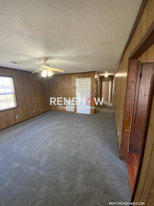 Photo - 195 Walnut St