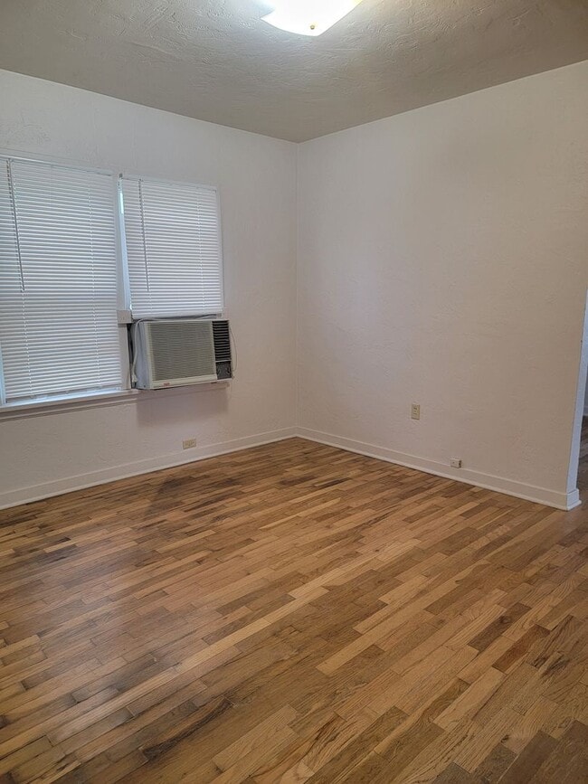 Photo - 2 bed 1 bath single family home