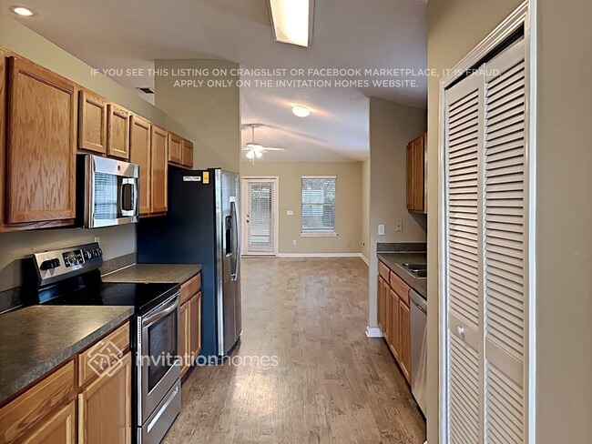Photo - 1369 Shootingstar Ln