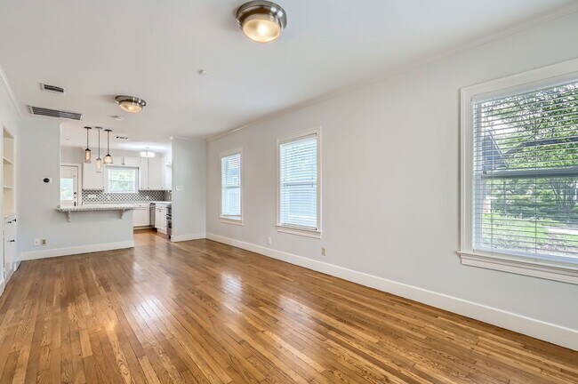 Photo - 3002 Lafayette Ave