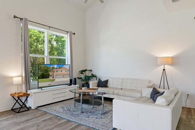 Photo - 10229 W Middleburg Loop Unit ID1472657P