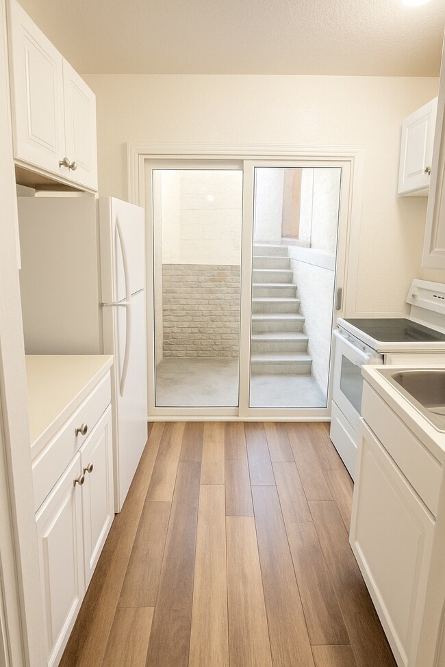 Photo - 6th Ave Flats