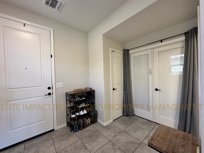 Photo - 13172 E Apex Mine Wy