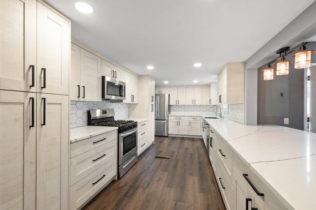 Kitchen - 16533 W 144th Pl House