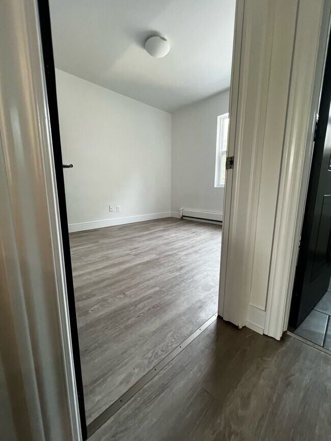 Photo - 343 St Paul St Unit 03