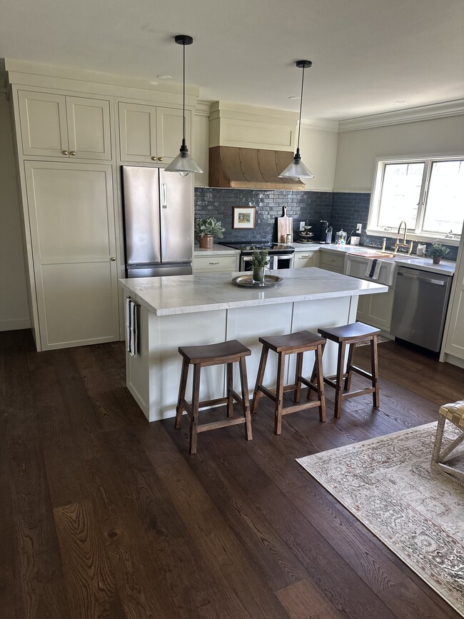 Photo - 4504 Live Oak Dr