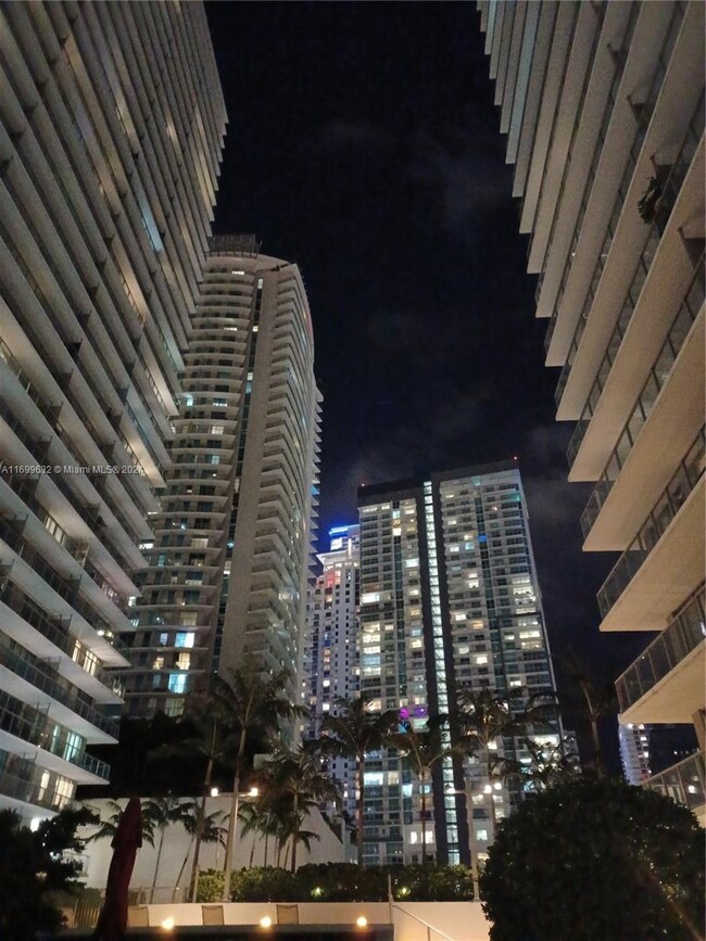 Photo - 1111 SW 1st Ave Condominio Unidad 1825-N