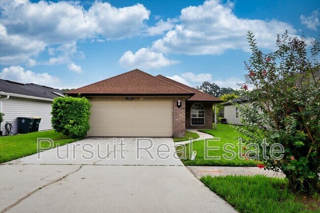 2791 Lantana Lakes Dr W