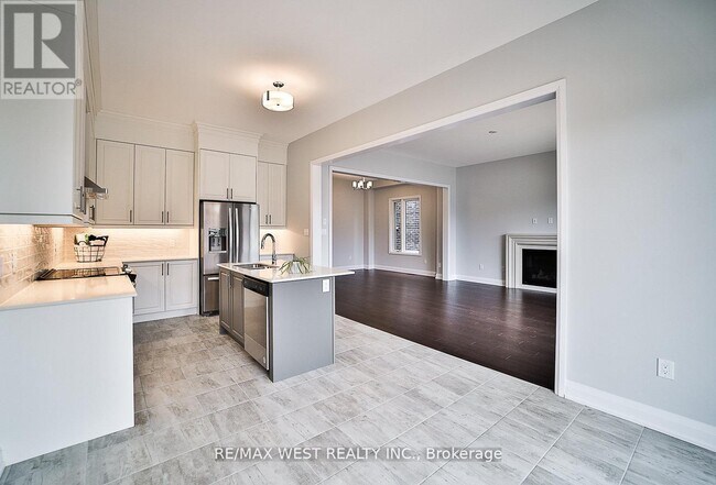 Photo - 14 Periwinkle Rd
