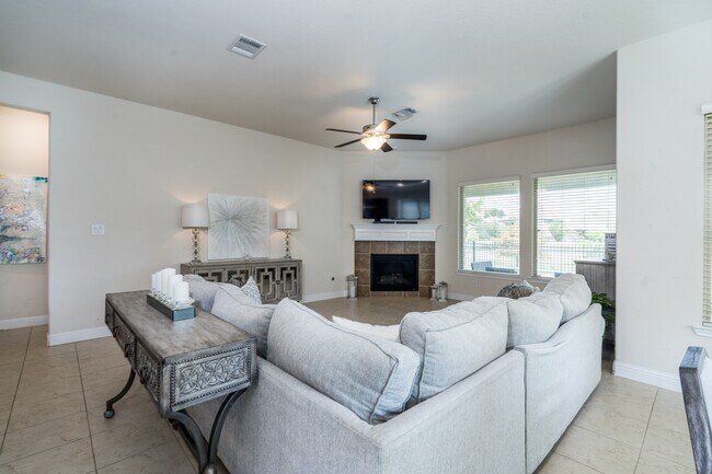 Photo - 19514 Juniper Breeze Ln