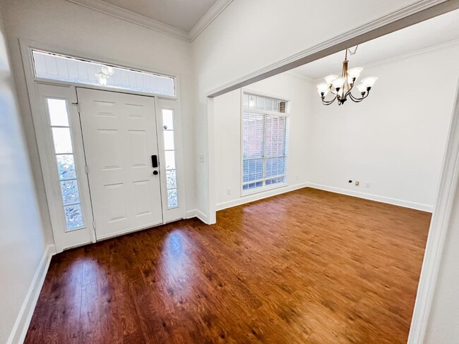 Photo - 141 Hazelnut Cir