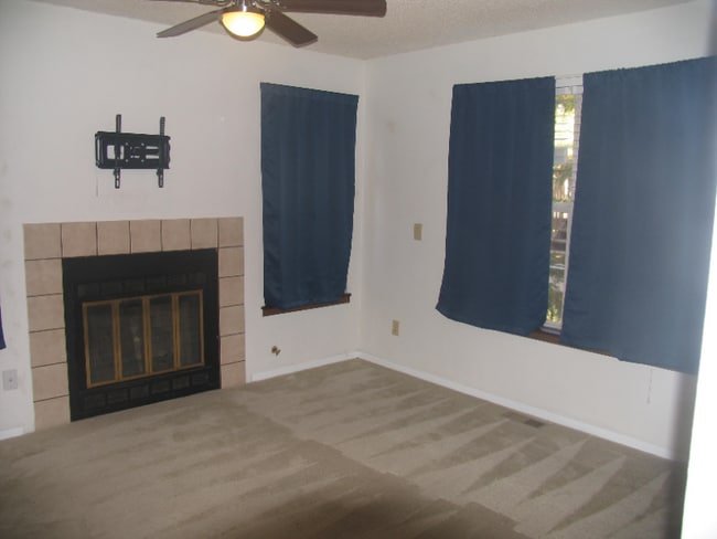 Photo - 2228 Palm Dr